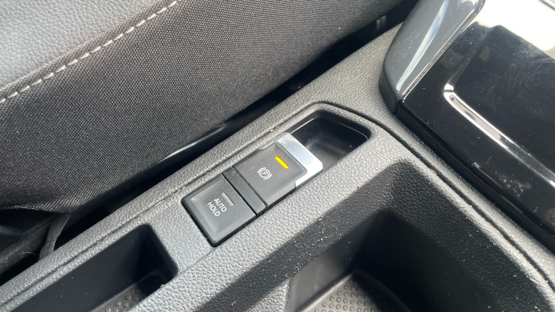 Volkswagen T-Roc 1.6 TDI R-Line 5dr Diesel Hatchback